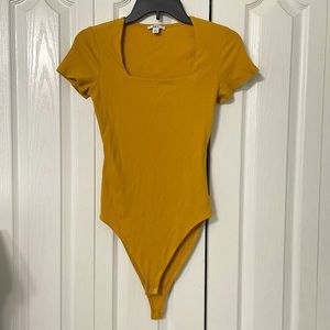 🍀Bar III Yellow Bodysuit